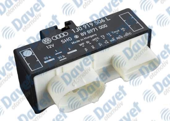 HELLUX HLR.7258 Kontrol Rölesi. 18 Pin Li Bora 1.6-Golf Iv 1.6-Octavia I 1.6-Leon I 1.6-A3 1.6
